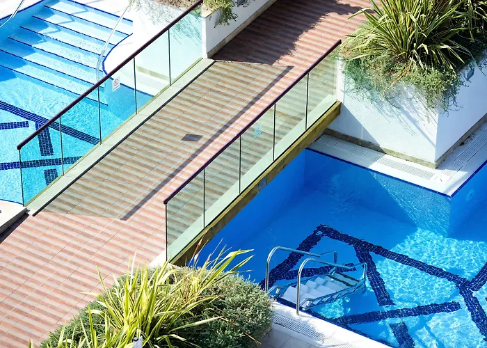 Trendy Verbena Beach Side