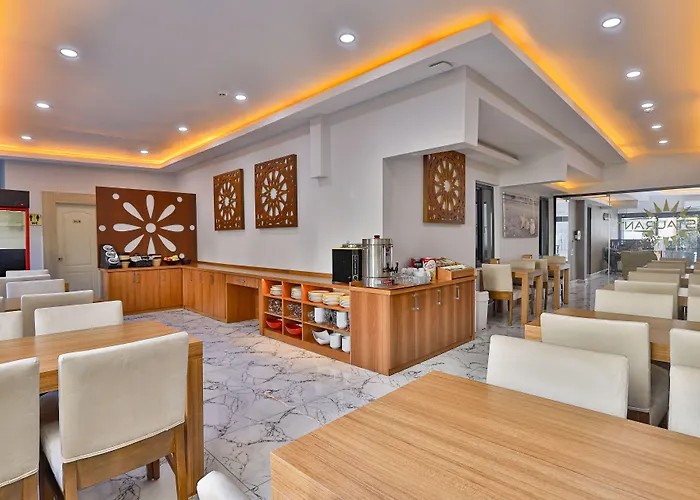 Side Guenes Otel